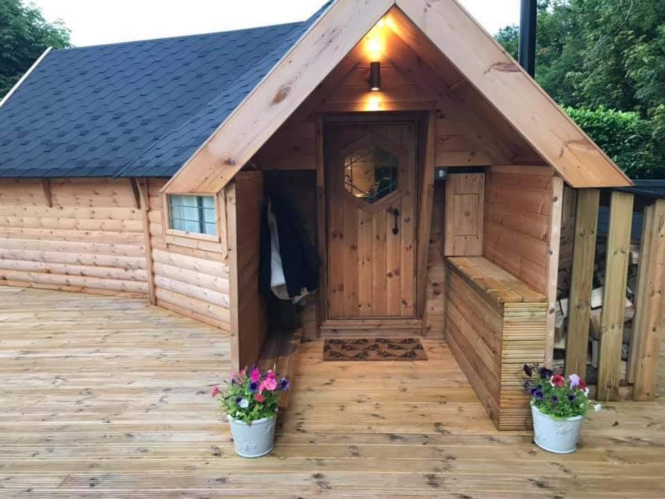 The Hive - Unique Log Cabin With Wood Burning Stove Ludchurch Dış mekan fotoğraf